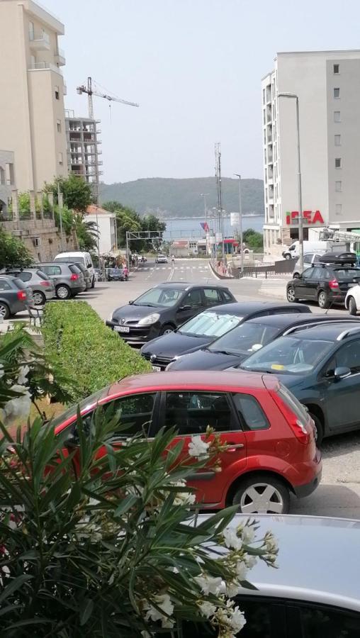 Bozovic Apartment Becici  Bagian luar foto
