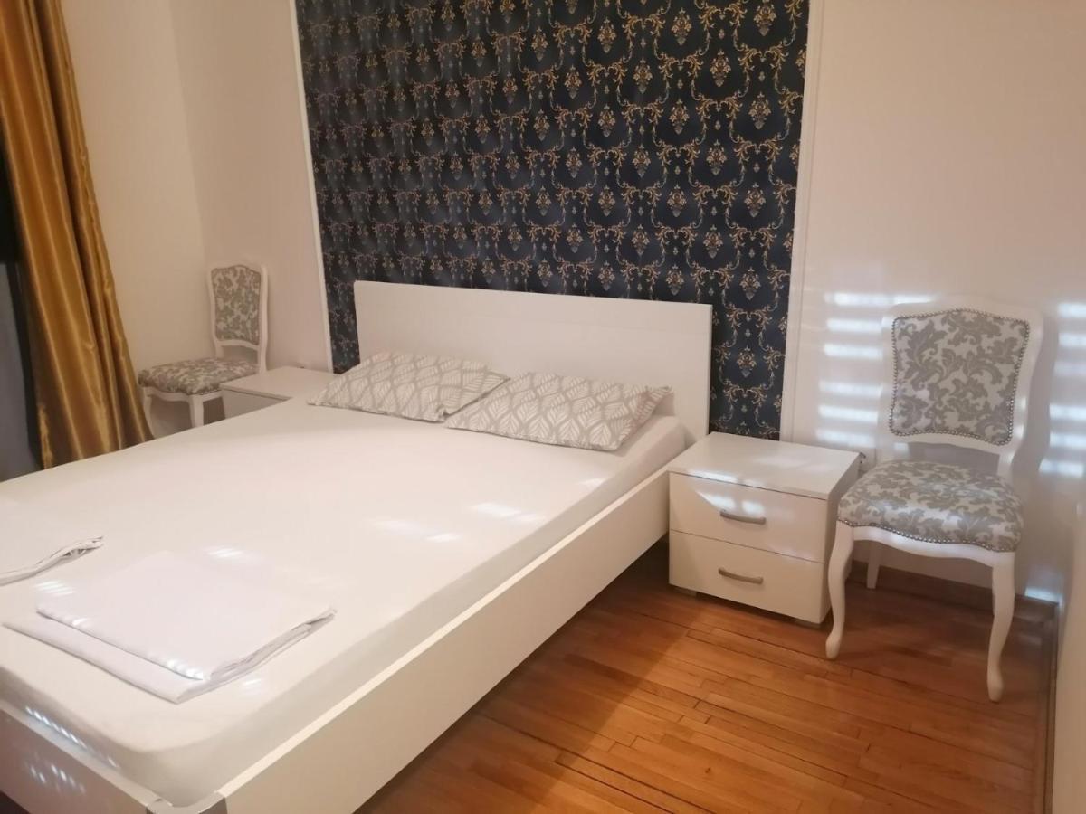 Bozovic Apartment Becici  Bagian luar foto