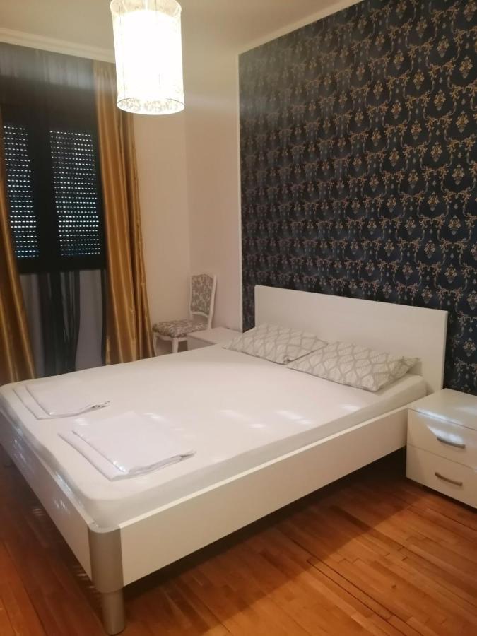 Bozovic Apartment Becici  Bagian luar foto