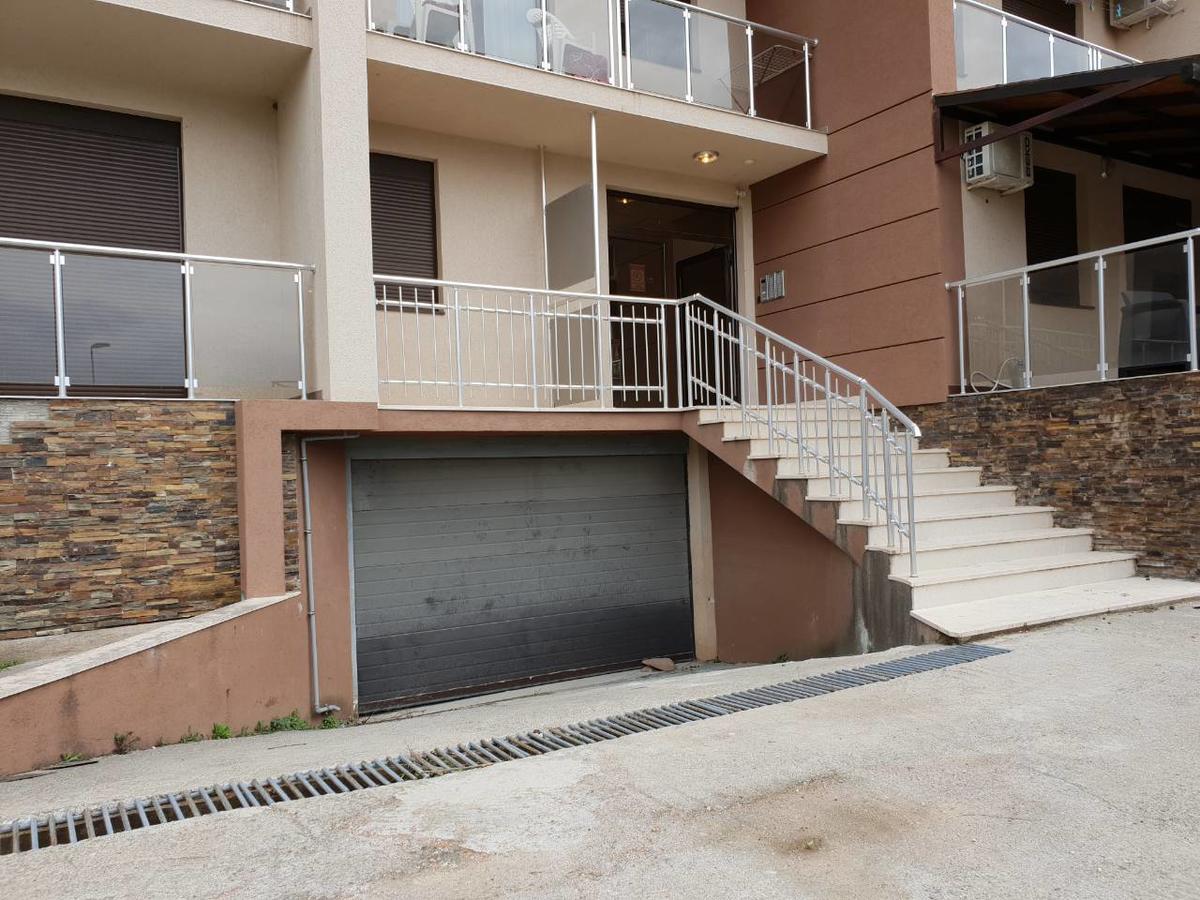 Bozovic Apartment Becici  Bagian luar foto