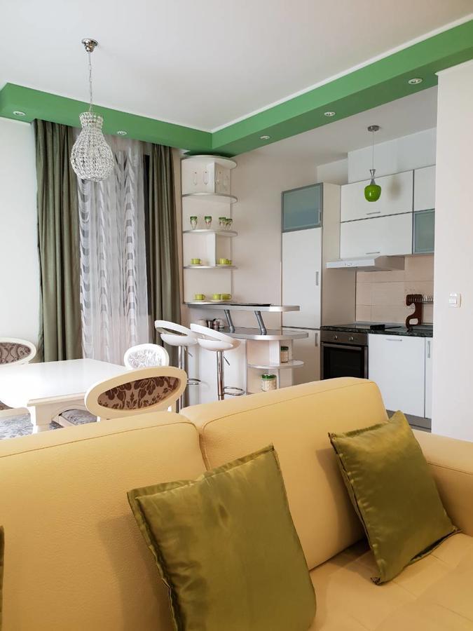Bozovic Apartment Becici  Bagian luar foto
